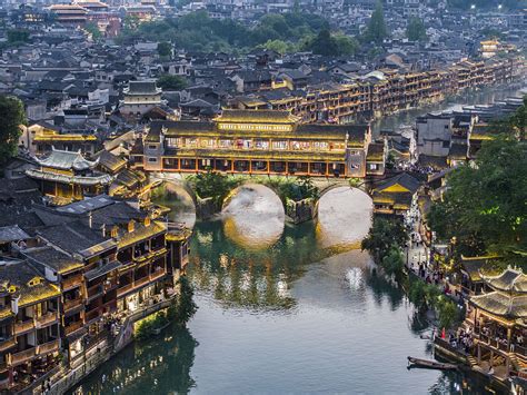 深圳怎樣前往鳳凰 —— 一探城市的穿越之路與旅人心聲